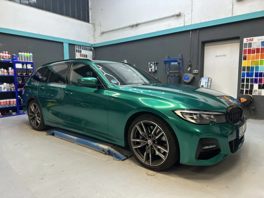 carwrapping komplettfolierung fahrzeugfolierung lenggries